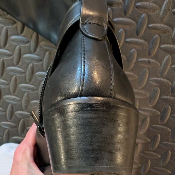 Coach Boots - Picture 8 of 12